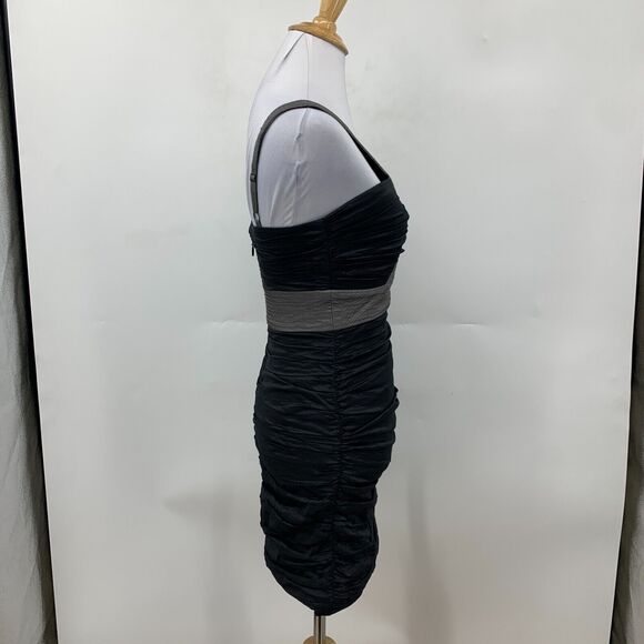 BCBG Maxazria Simson Dress Women 2 Black Cross Strap V Neck Ruched Back Zip Mini - Picture 4 of 16